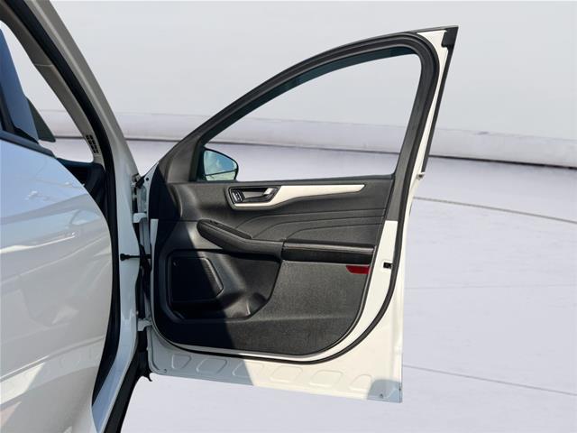 2022 Ford Escape - $14,988