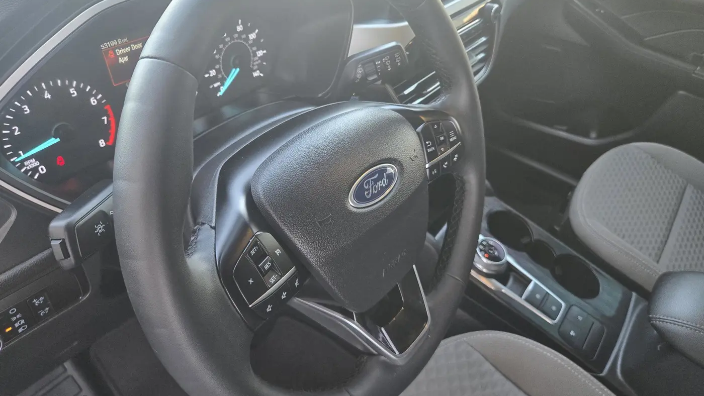 2022 Ford Escape SE
