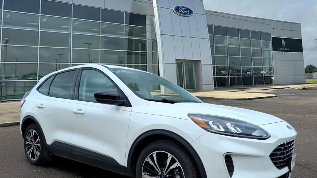 2022 Ford Escape SE