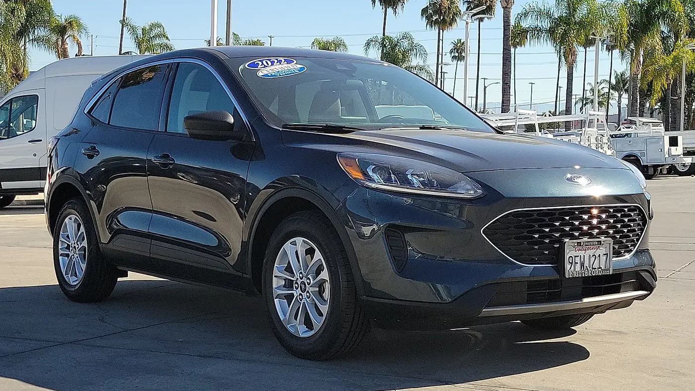 2022 Ford Escape SE