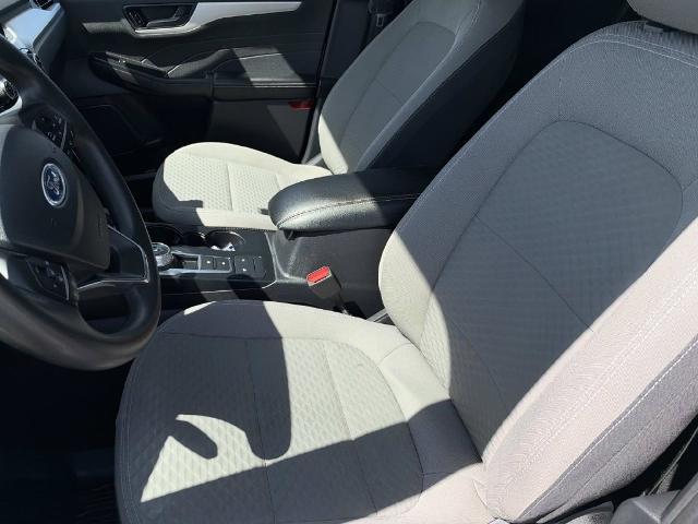 2022 Ford Escape - $13,285