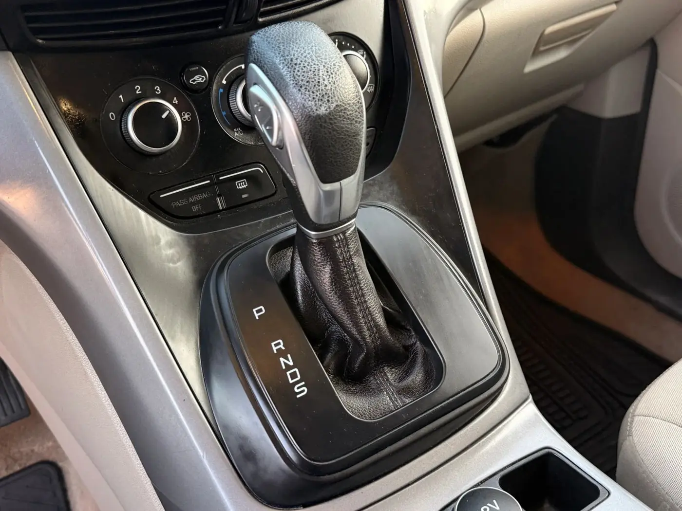 2015 Ford Escape - $8,950