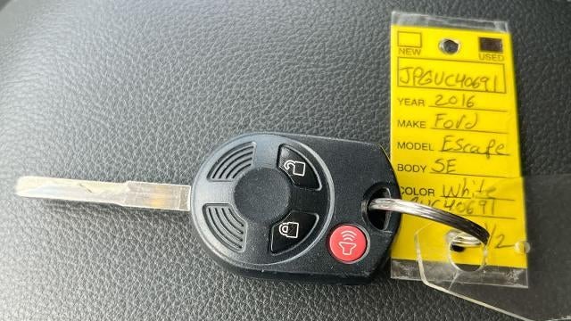 2016 Ford Escape SE