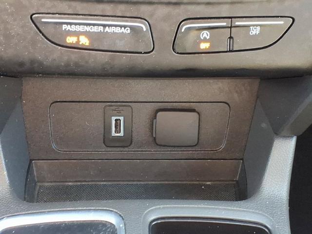 2017 Ford Escape - $8,898