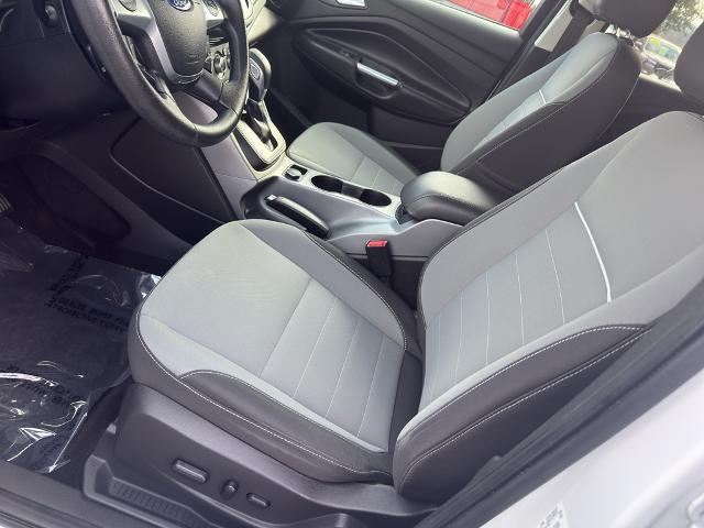 2014 Ford Escape - $9,500