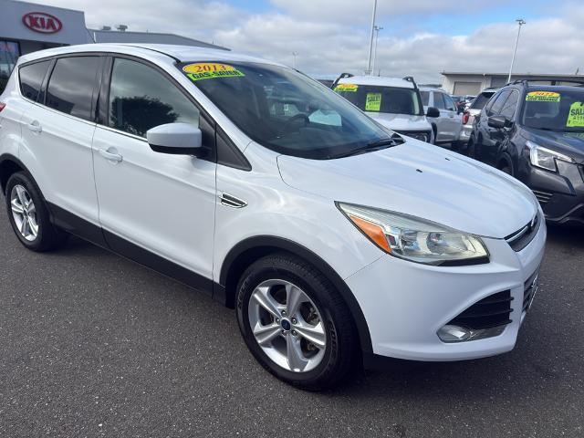 2014 Ford Escape - $9,500