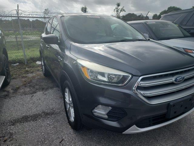 2017 Ford Escape - $11,995