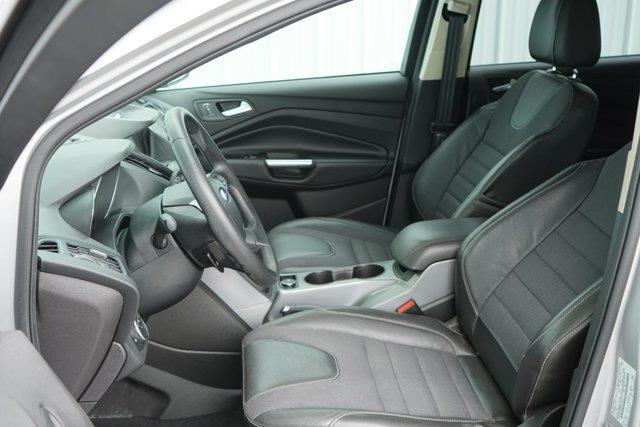 2015 Ford Escape - $8,000