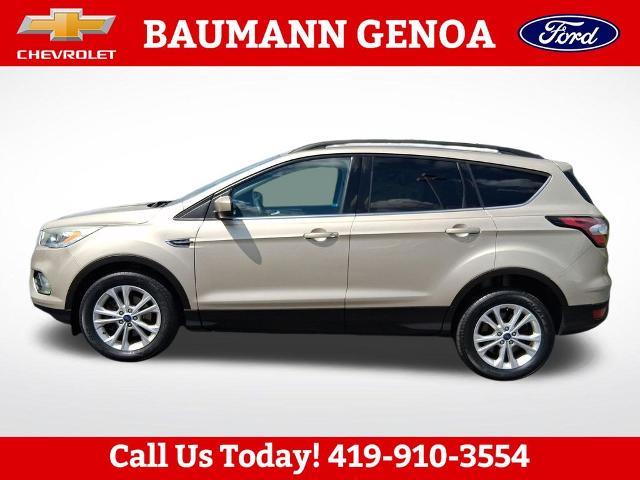 2017 Ford Escape SE — photo 1 of 24