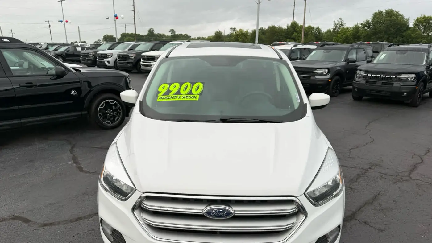 2017 Ford Escape SE