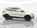 2017 Escape Thumbnail 4