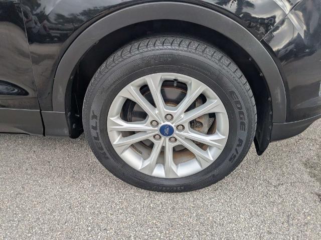 2017 Ford Escape - $11,800