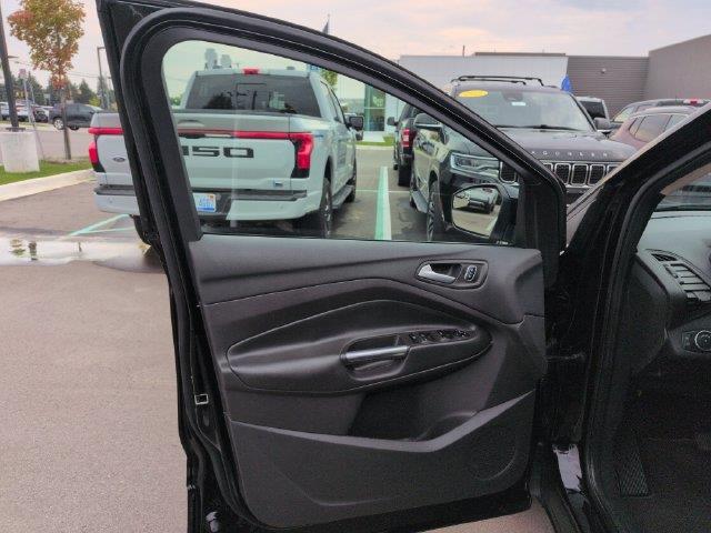 2018 Ford Escape - $11,304