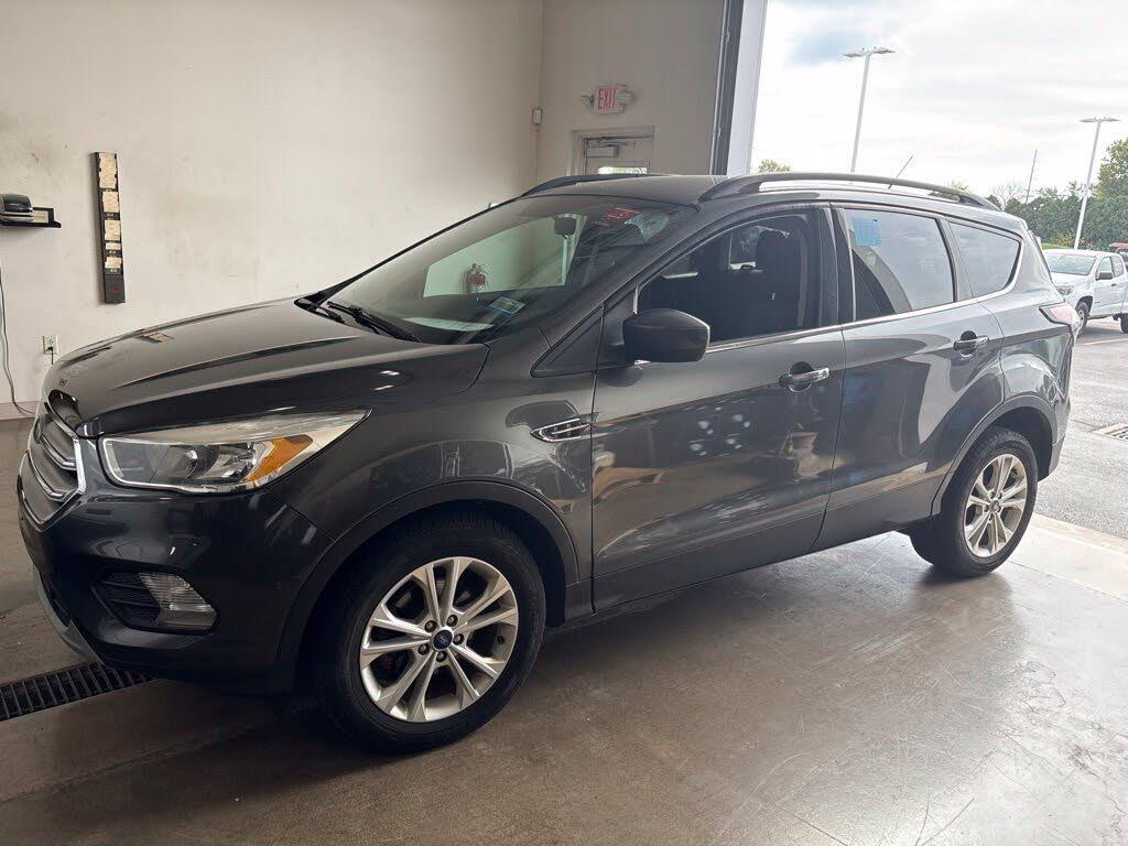2018 Ford Escape - $10,711