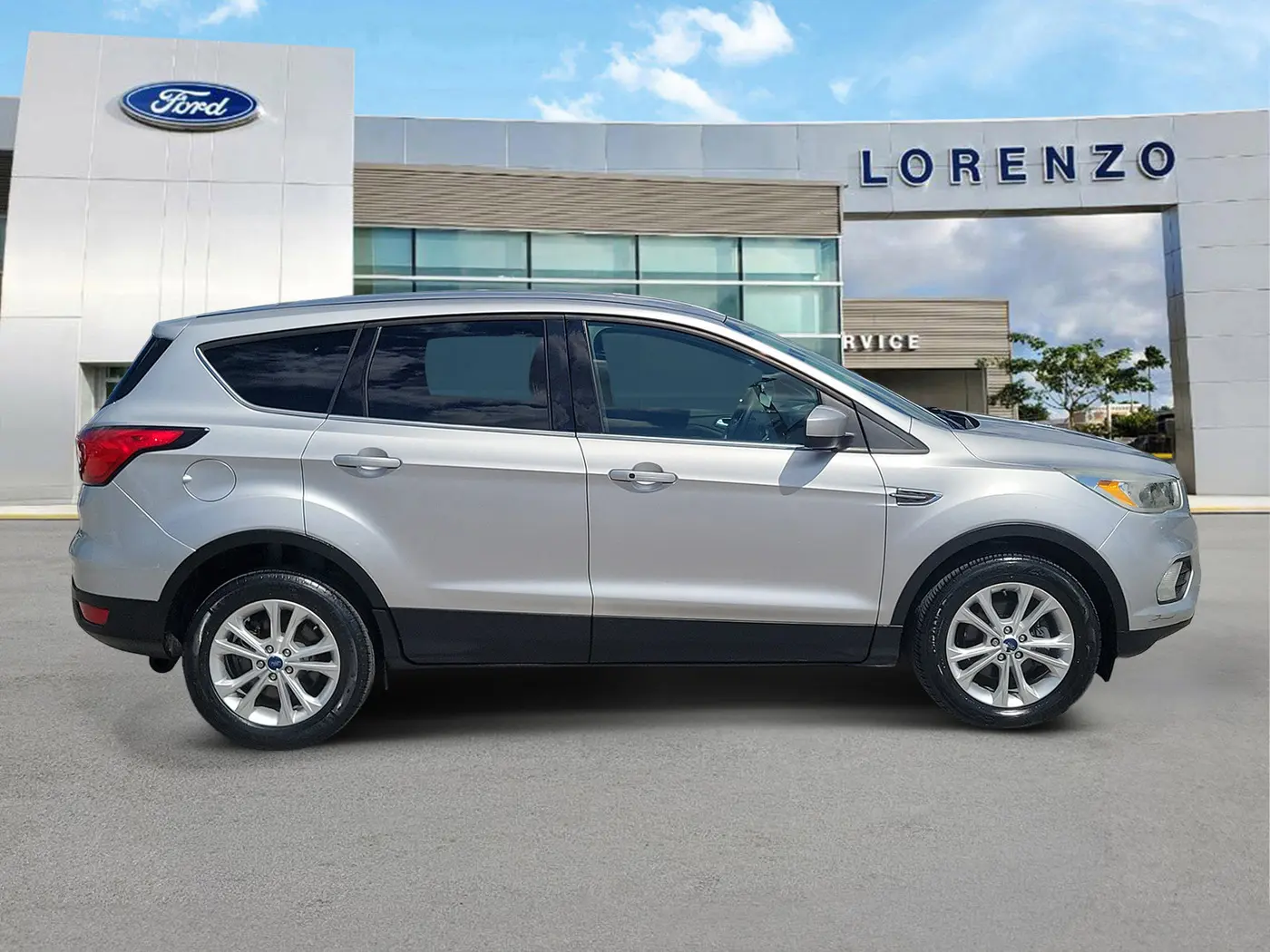 2019 Ford Escape - $10,990