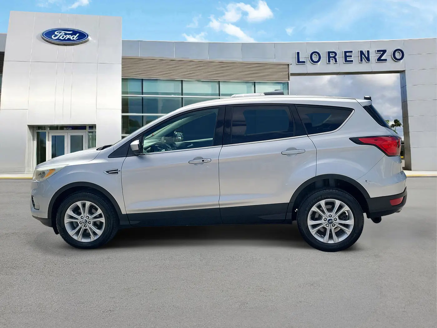 2019 Ford Escape - $10,990