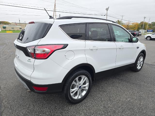 2018 Ford Escape - $13,995