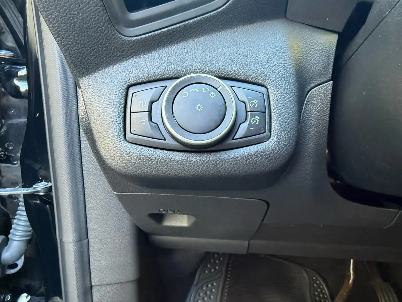 2018 Ford Escape - $11,400