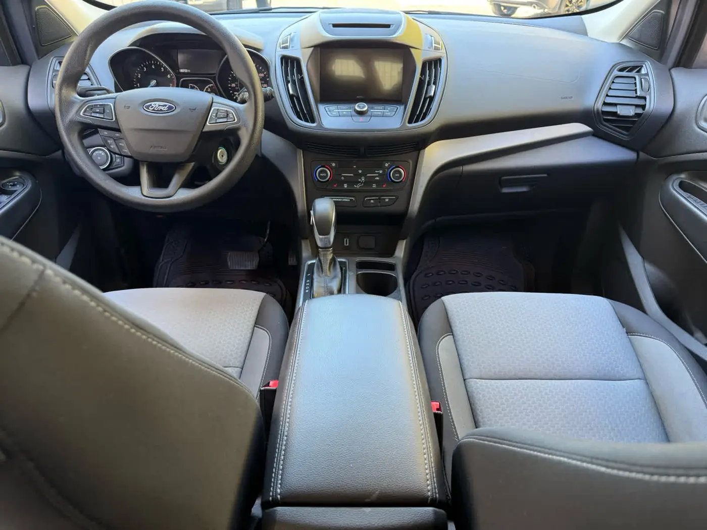 2018 Ford Escape - $11,400