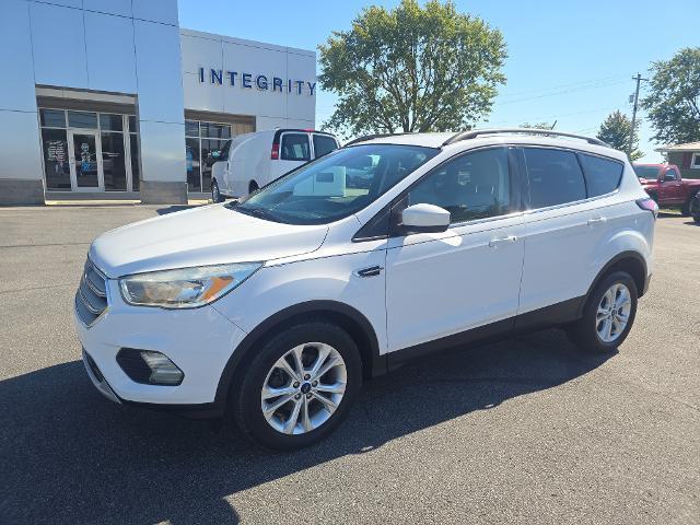 2018 Ford Escape - $13,995