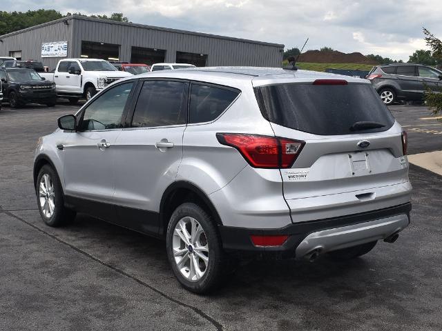 2019 Ford Escape SE — photo 1 of 12