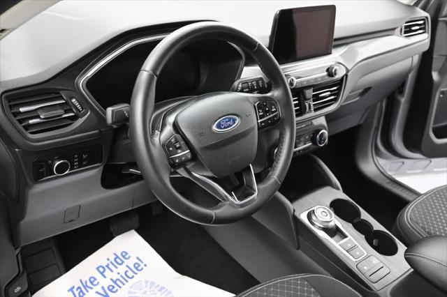 2023 Ford Escape - $22,990