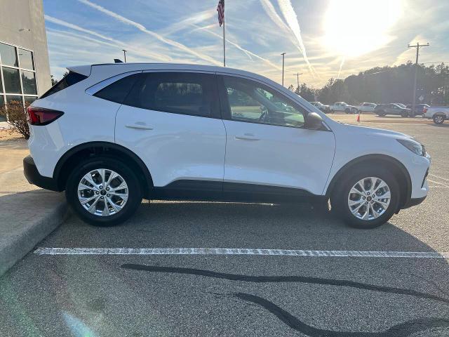 2024 Ford Escape - $24,995