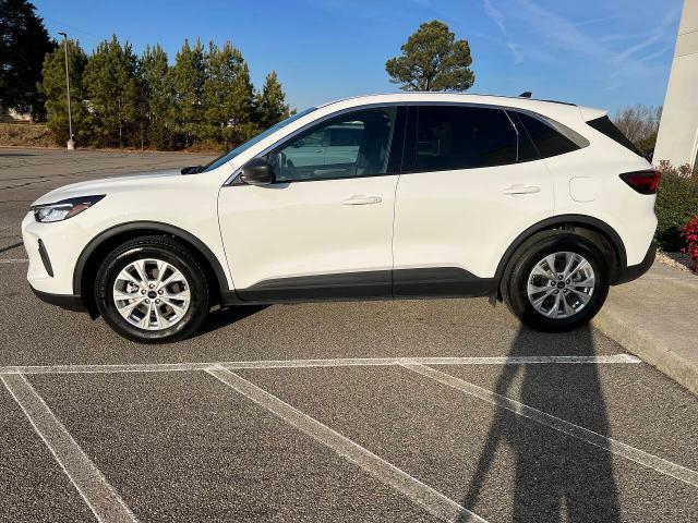 2024 Ford Escape - $24,995