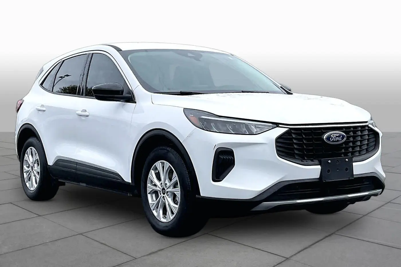 2024 Ford Escape - $19,991