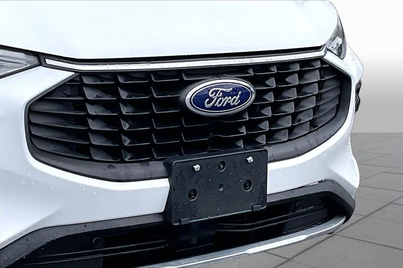 2024 Ford Escape - $19,991