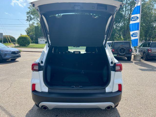 2024 Ford Escape - $20,162