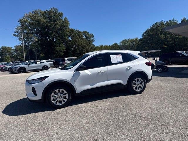 2024 Ford Escape - $23,499