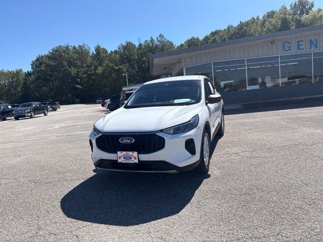 2024 Ford Escape - $23,499