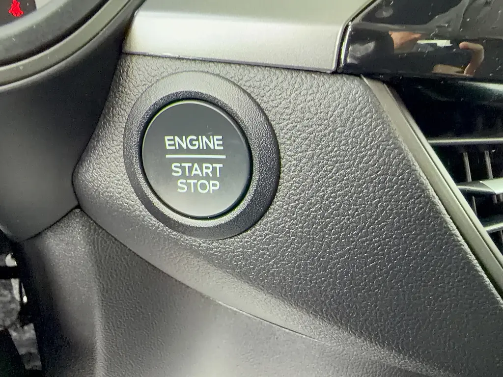 2025 Ford Escape - $30,995