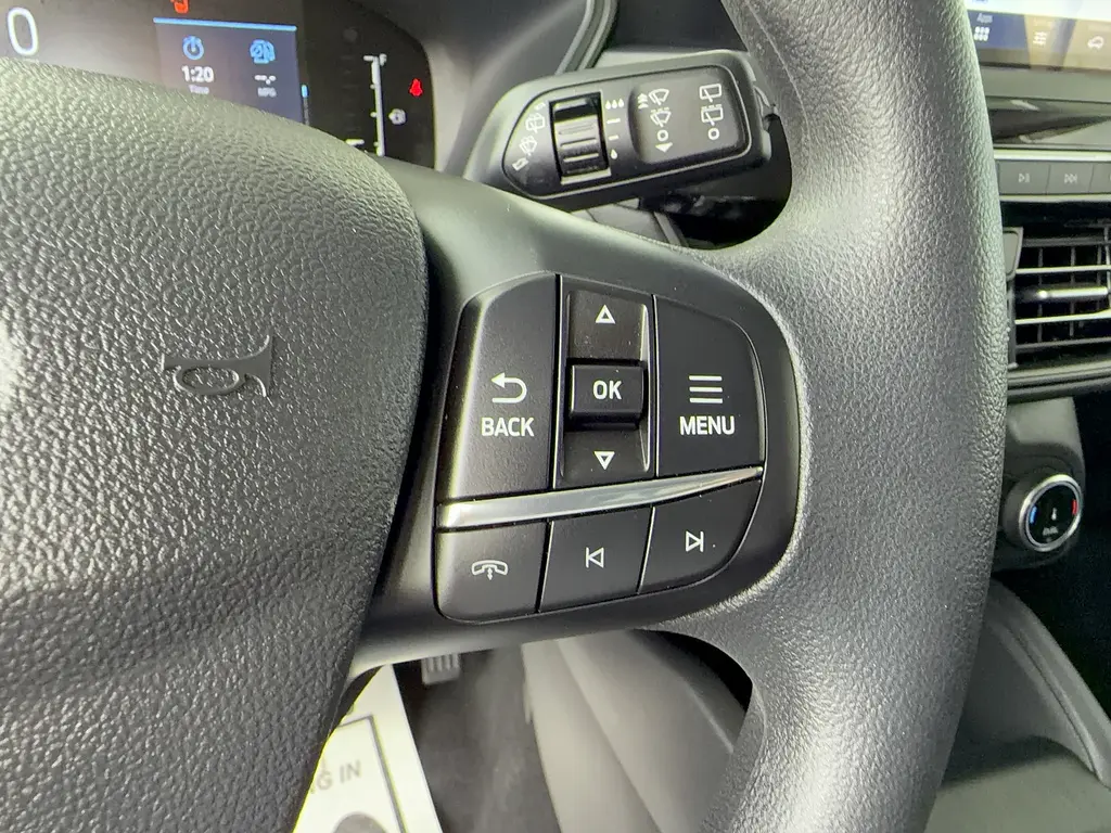 2025 Ford Escape - $30,995