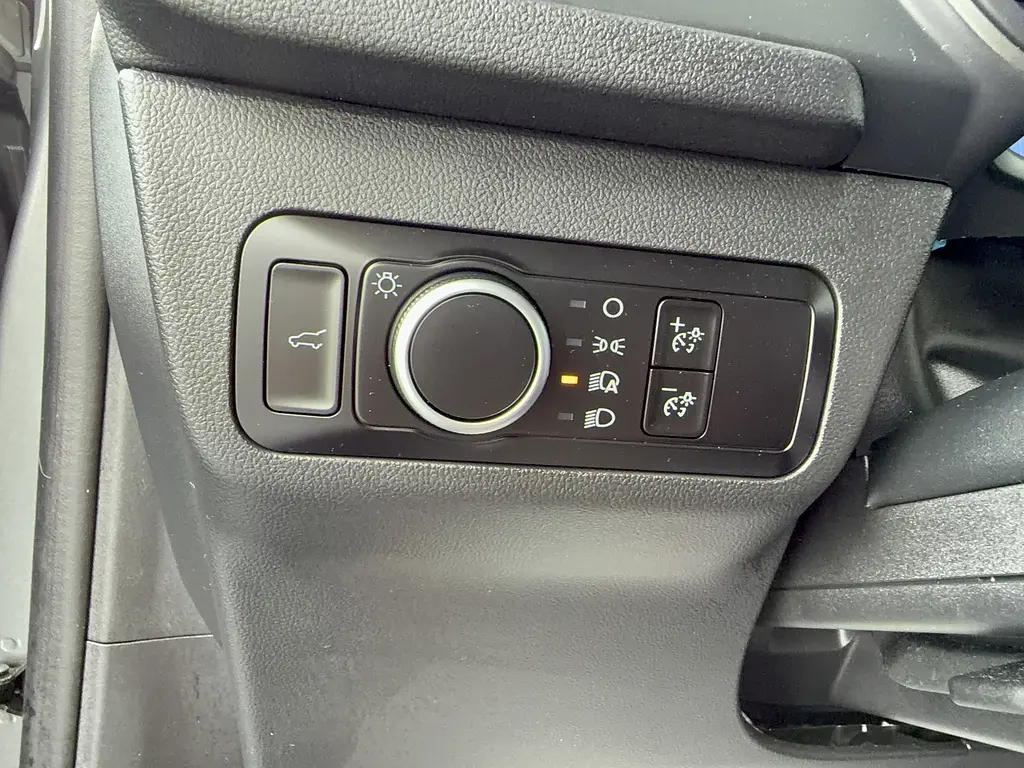2025 Ford Escape - $30,995