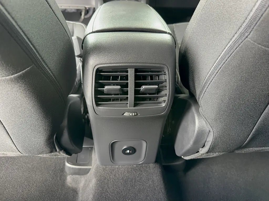 2025 Ford Escape - $30,995