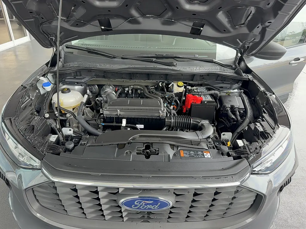2025 Ford Escape - $30,995
