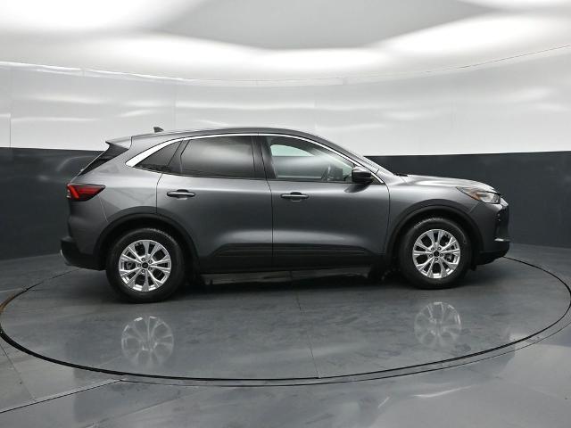 2023 Ford Escape - $24,585