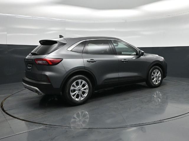 2023 Ford Escape - $24,585