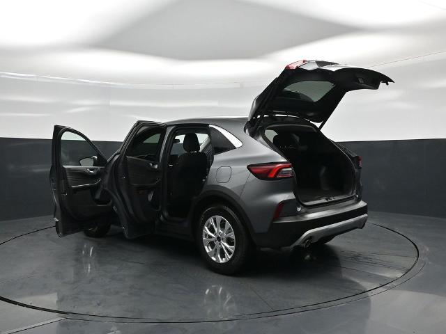 2023 Ford Escape - $24,585