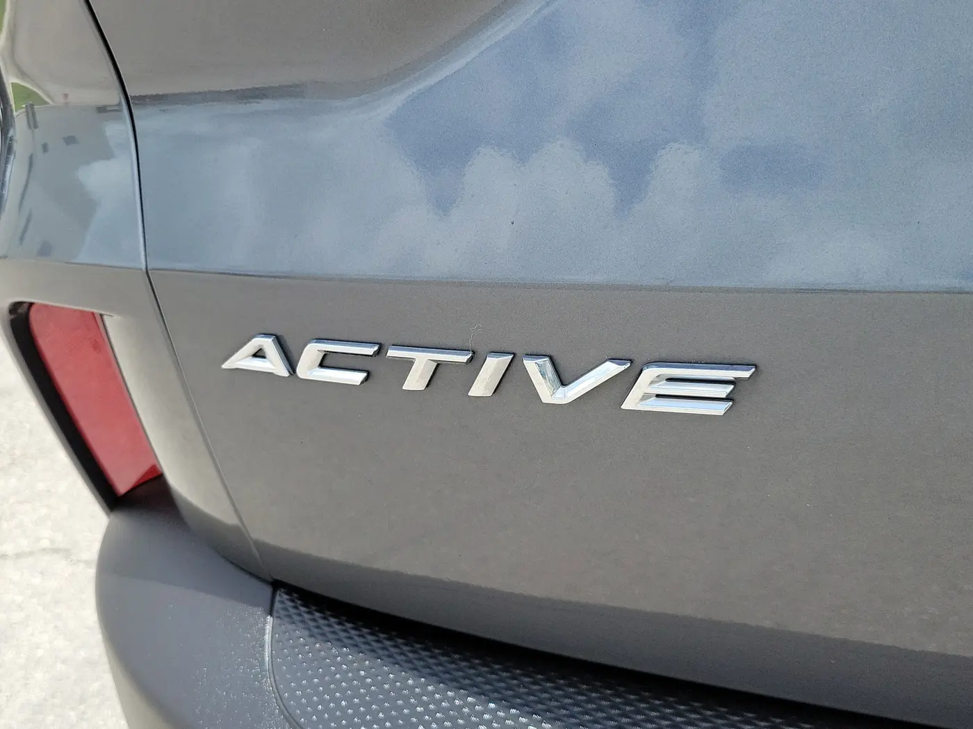 2023 Ford Escape - $17,990