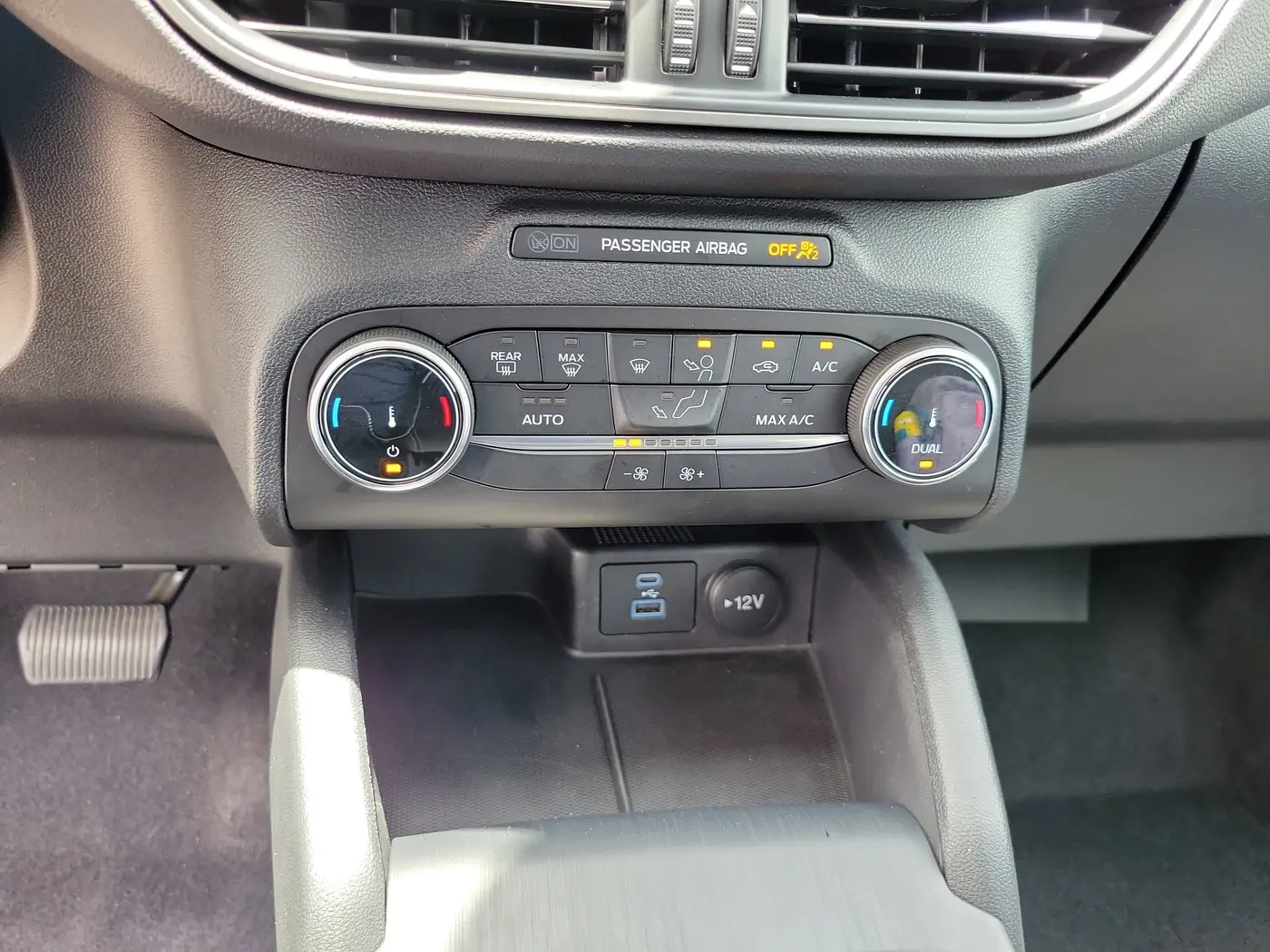 2023 Ford Escape - $17,990
