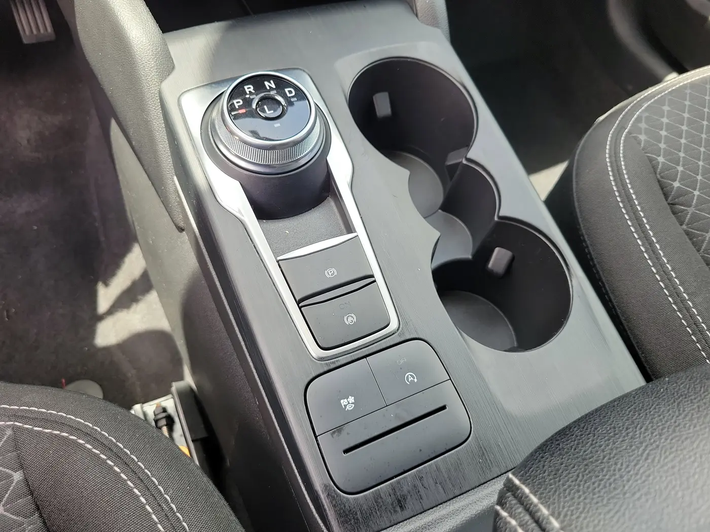 2023 Ford Escape - $17,990