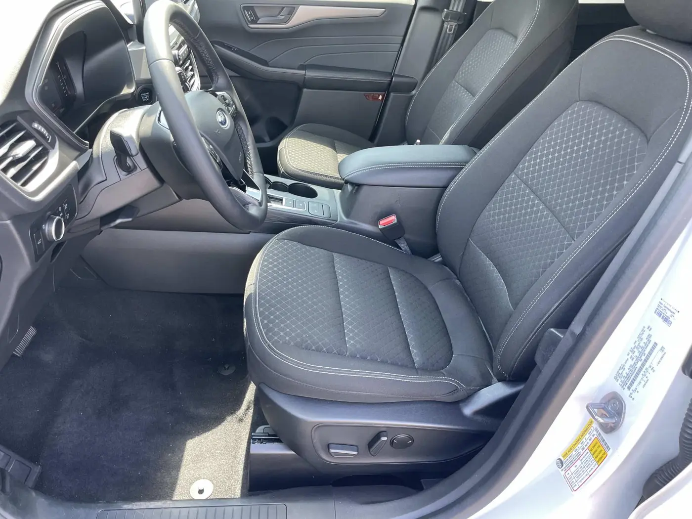 2024 Ford Escape - $21,900
