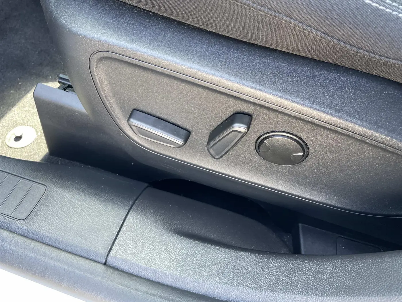 2024 Ford Escape - $21,900
