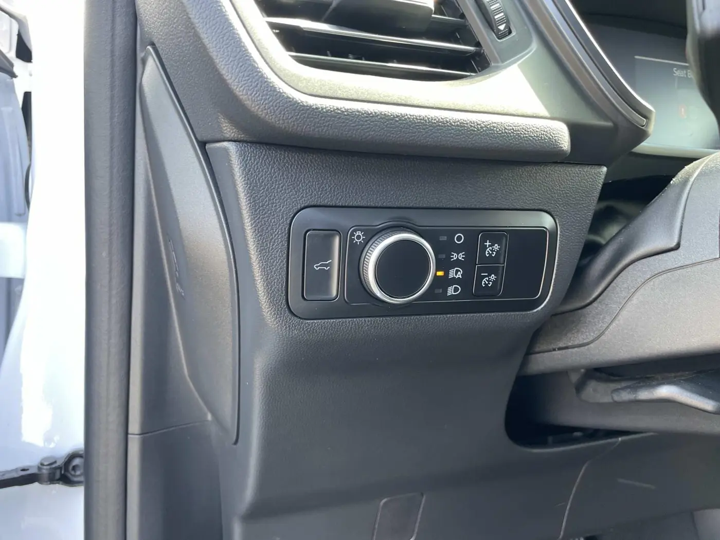2024 Ford Escape - $21,900