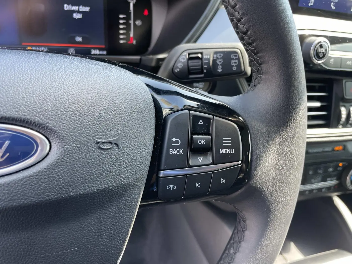 2024 Ford Escape - $21,900