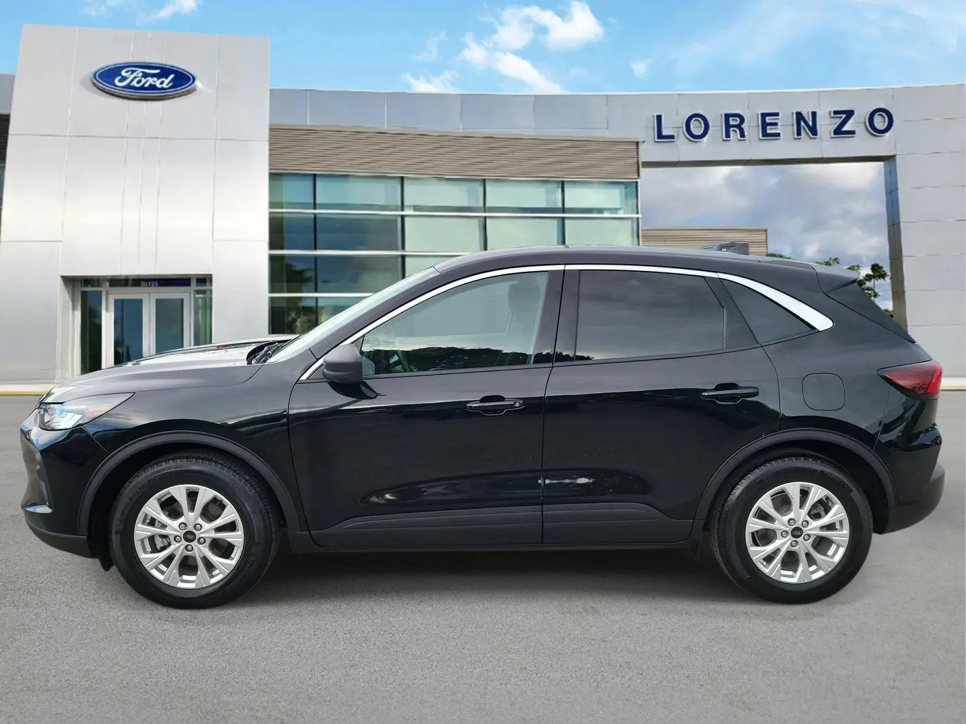 2024 Ford Escape - $18,680