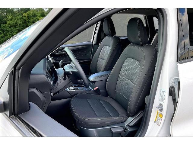 2025 Ford Escape - $23,253